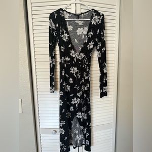 Comfy float floral black dress